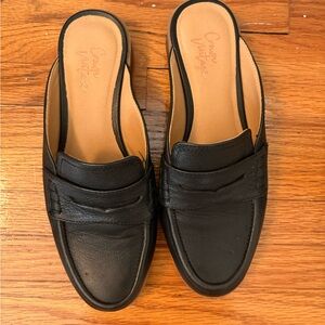 Crown Vintage Black Slip-On Loafers